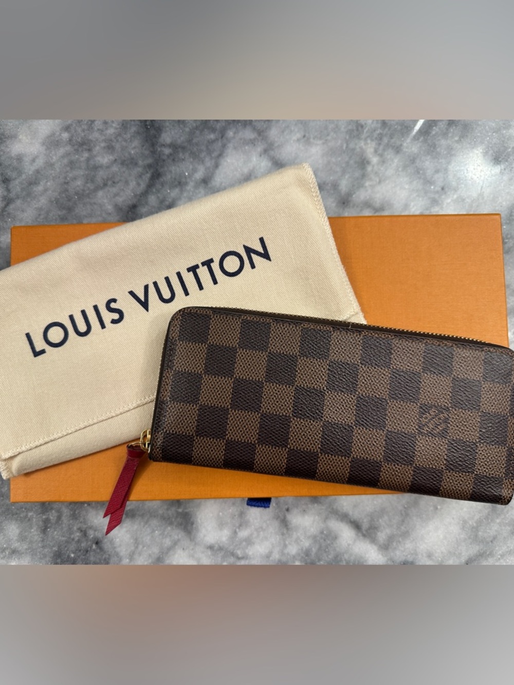 AUTHENTIC Louis Vuitton's Clemente Wallet